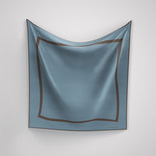 Load image into Gallery viewer, Classique Forget me not Blue & Brown