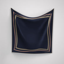 Load image into Gallery viewer, Classique Navy & Tan