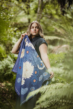 Load image into Gallery viewer, Bouquet Blue