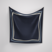 Load image into Gallery viewer, Classique Navy with Blue & cream border