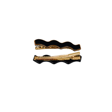 Load image into Gallery viewer, Whitney Alligator Clips Black and Tan
