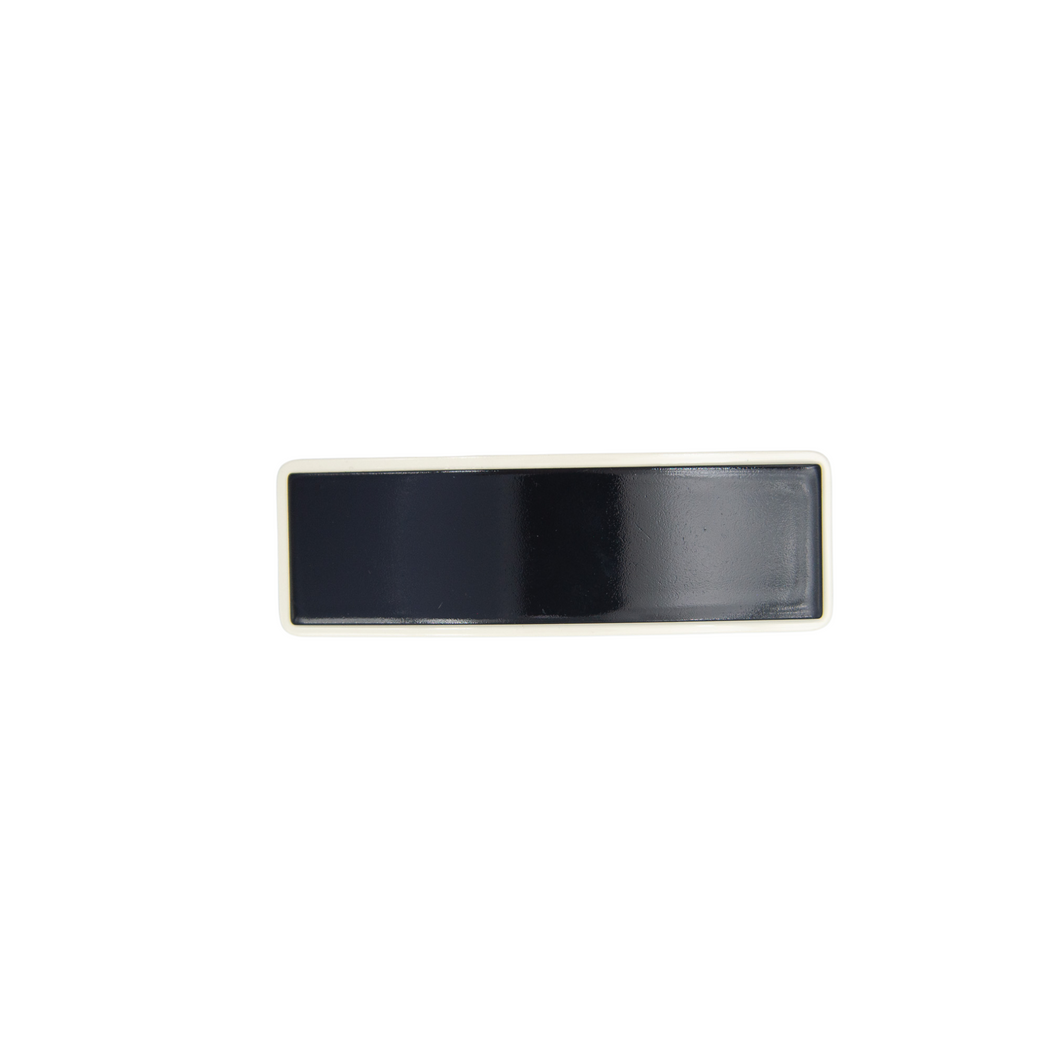 Lisle Snap Clip black with cream border