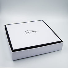 Load image into Gallery viewer, Panache Heritage Gift Box
