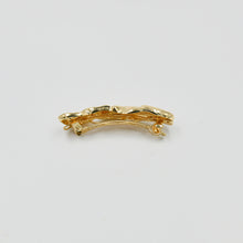 Load image into Gallery viewer, Gold hammered metal barette clip
