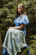 Load image into Gallery viewer, Wild Flower in Blue
