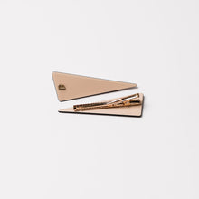 Load image into Gallery viewer, Loretta Triangle Clips Beige
