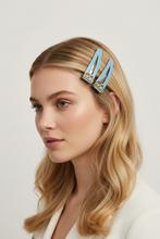 Load image into Gallery viewer, Penelope Snap Clips Beige
