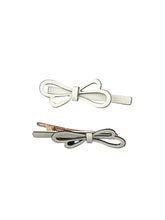 Load image into Gallery viewer, Beulah Butterfly Clips Cream
