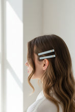 Load image into Gallery viewer, Winona PS Alligator Clips Cream
